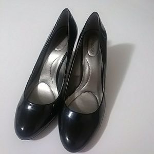 Womens Bandolino Black Heels